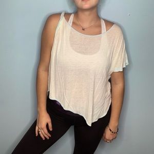 FREE PEOPLE ONE SHOULDER TEE